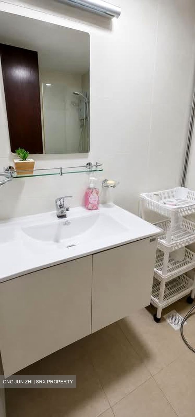 International Plaza (D2), Apartment #574582631